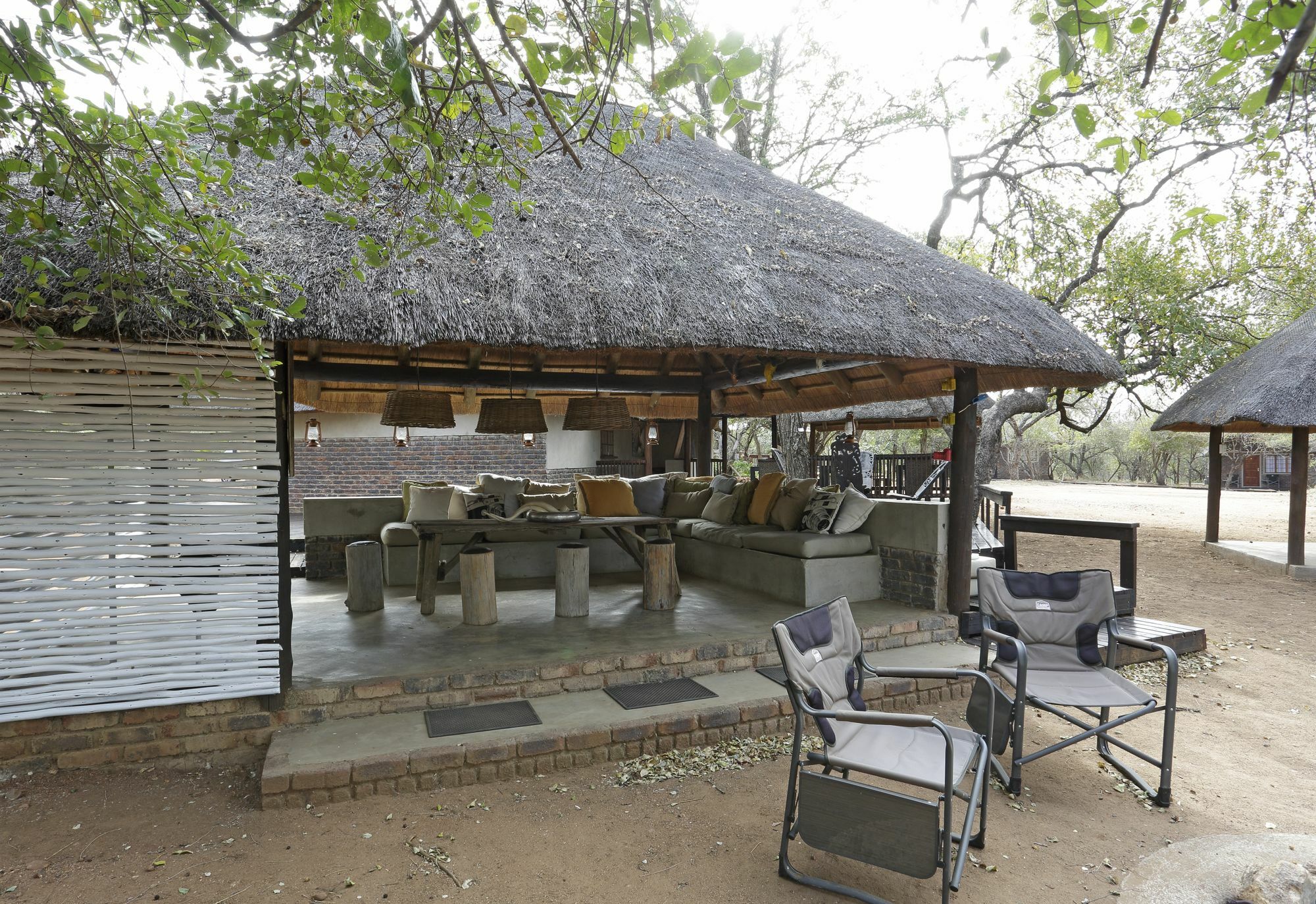 Tusk Bush Lodge Marloth Park Eksteriør billede